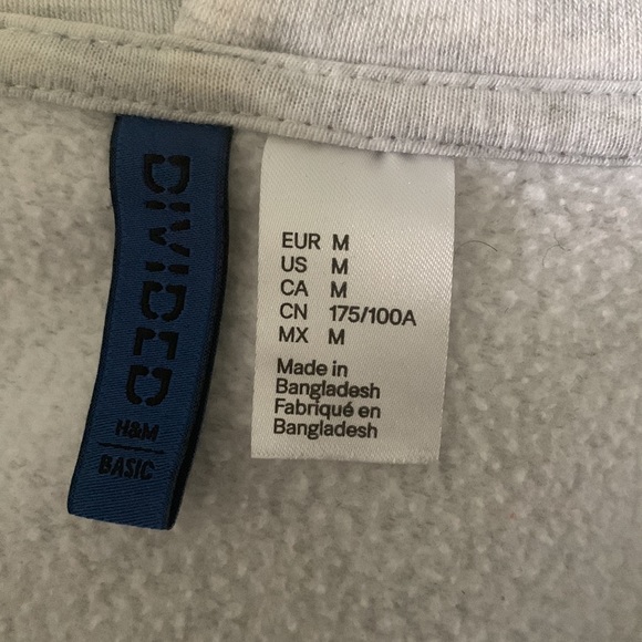 Men’s Grey sweatshirt with hood and front zipper - Picture 3 of 3